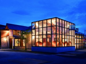 0006122387I3_740x555y